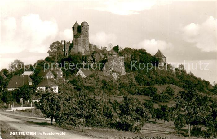 Greifenstein Hessen Blick zur Burg Greifenstein im Westerwald