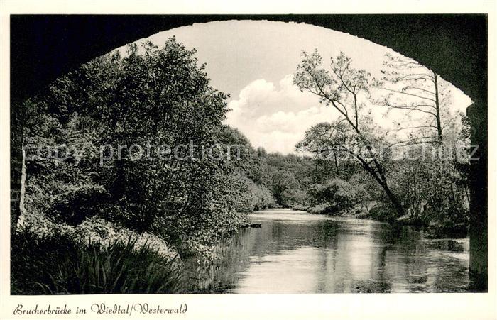 Westerwald Region Brucherbruecke im Wiedtal
