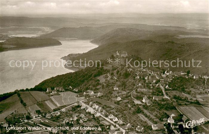 Waldeck Edersee mit Schloss und Edersee