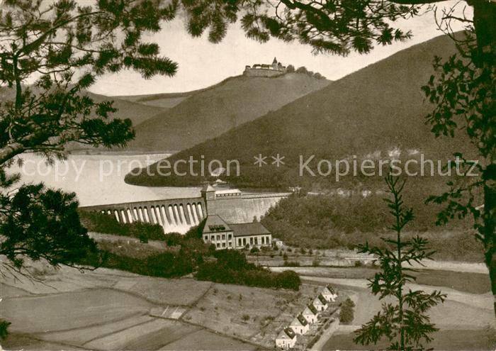Waldeck Edersee Sperrmauer und Schloss Waldeck