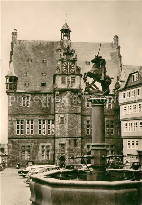 Marburg Lahn Markt mit Rathaus und Marktbrunnen