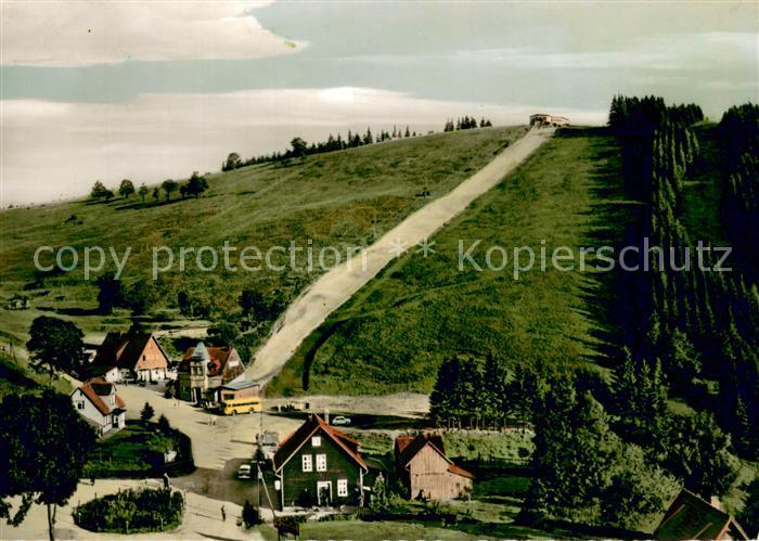 St Andreasberg Harz Matthias Schmidt Berg mit Sessellift und Sommer Skipiste