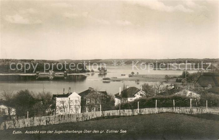 Eutin Schleswig-Holstein Blick von der Jugendherberge ueber den Eutiner See