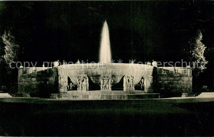 Bad Nauheim Grosser Sprudel Nachtaufnahme