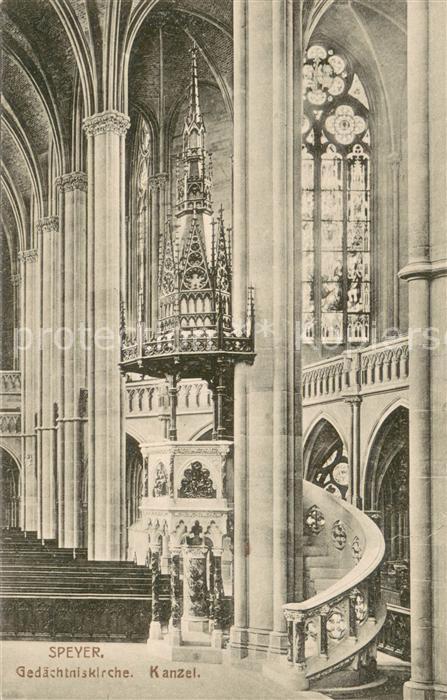 Speyer Rhein Gedaechtniskirche Innenansicht Kanzel