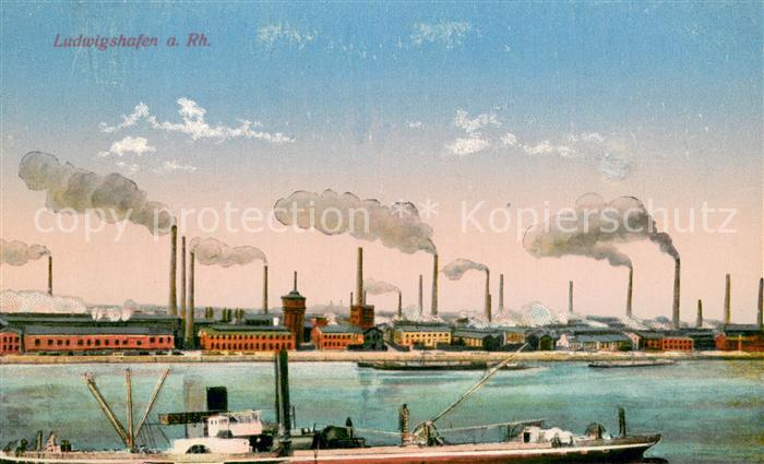 Ludwigshafen Rhein Rheinschifffahrt Industrie