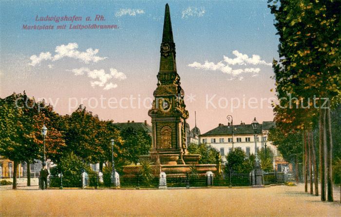Ludwigshafen Rhein Marktplatz mit Luitpoldbrunnen