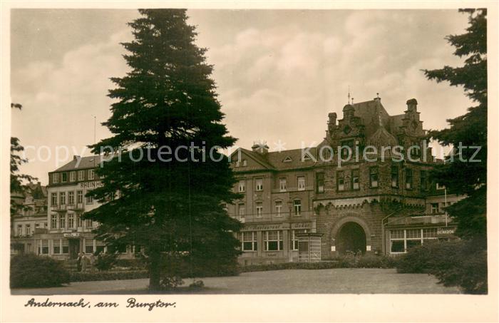 Andernach Rhein Rheinland-Pfalz Am Burgtor mit Rheinhof Anker Rheinkrone