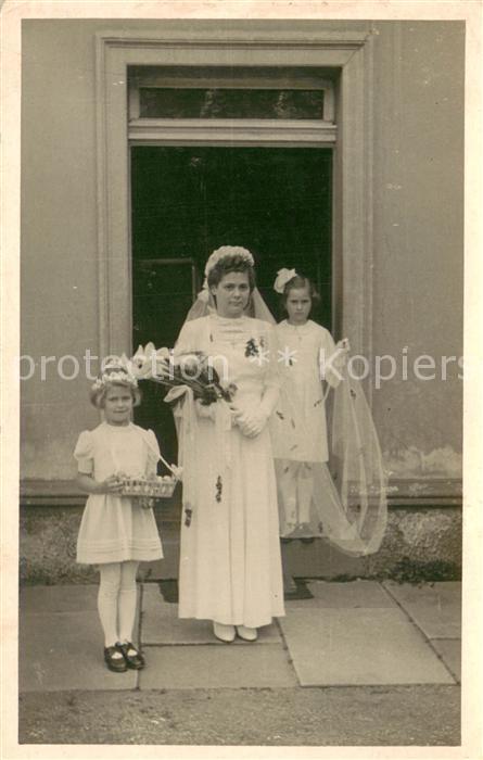 Sinzig Hochzeitsfoto mit Braut und Brautjungfern