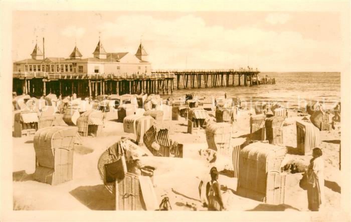 Ahlbeck Ostseebad Strand Blick zur Seebruecke HO Gaststaette Restaurant