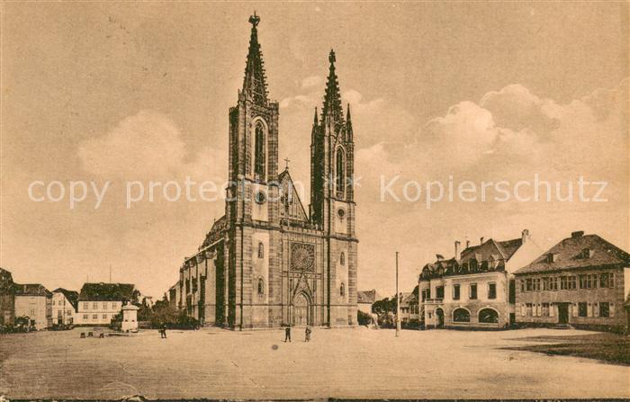 Geisenheim Marktplatz mit Pfarrkirche