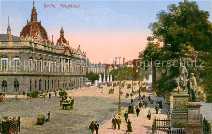 BERLIN CITY Zeughaus Denkmal Verkehr Pferdefuhrwerke