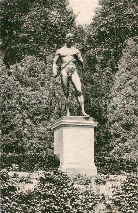 Potsdam Park Sanssouci Der Fechter im nordischen Garten Statue
