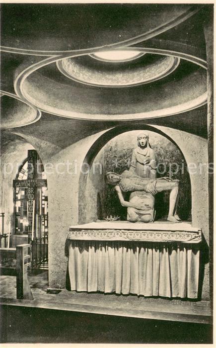 Bockenheim Frankfurt Main Krypta der katholischen Frauenfriedenskirche Ehrenmal