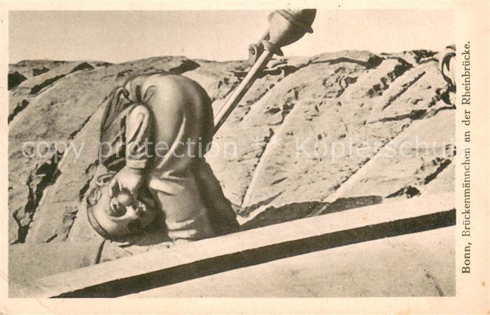 Bonn Rhein Brueckenmaennchen an der Rheinbruecke