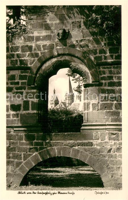 Gelnhausen Blick von der Kaiserpfalz zur Marienkirche