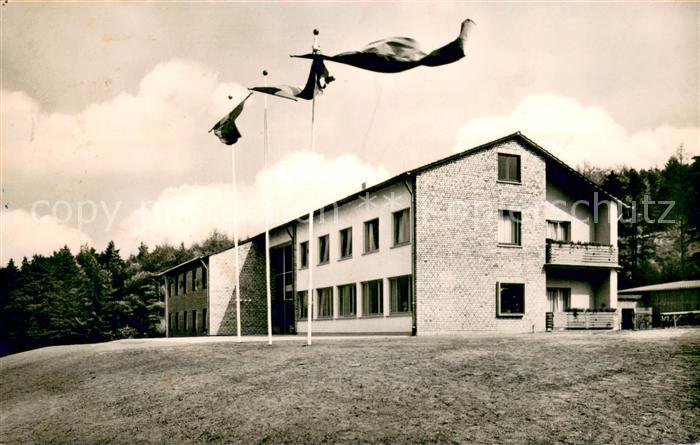 Geislitz Jugendherberge Fahnen