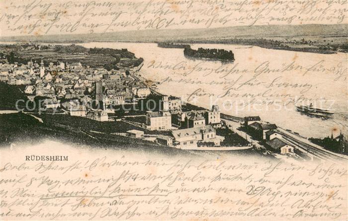 Ruedesheim am Rhein  Gesamtansicht und Der Bahnhof