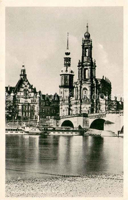 DRESDEN Elbe Schloss und Kath. Kirche mit Passagierdampfer Bodenbach