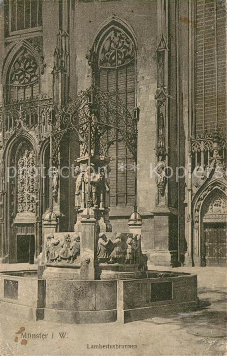 Muenster Westfalen Lambertusbrunnen vor der Lambertikirche