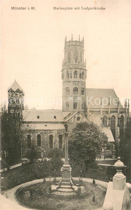 Muenster Westfalen Marienplatz mit Ludgerikirche Mariensaeule