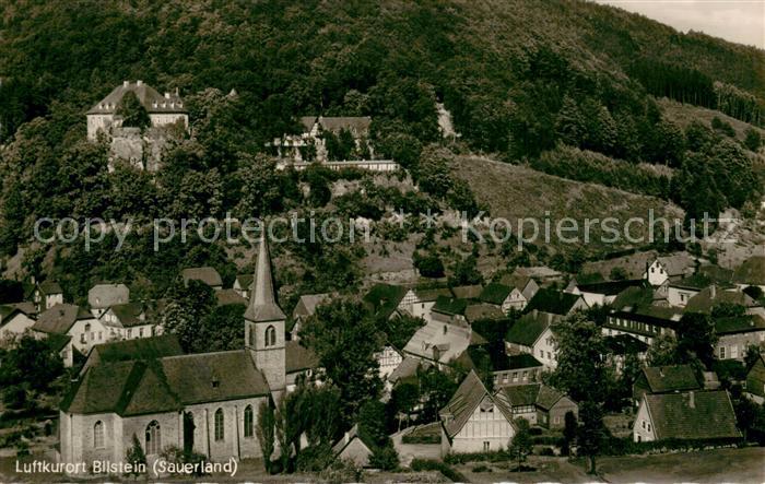Bilstein Sauerland Ortsansicht mit Kirche Blick zum Schloss