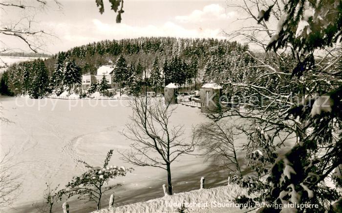 Luedenscheid Fuerwiggetalsperre Gasthaus Winterlandschaft