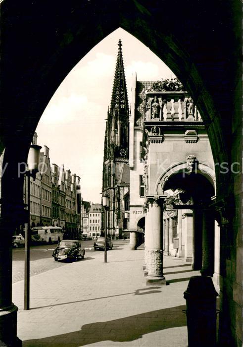 Muenster Westfalen Prinzipalmarkt und St. Lambertikirche Autos
