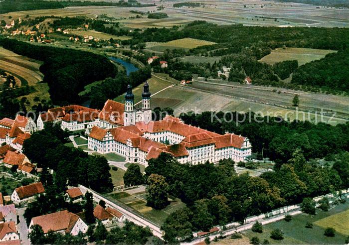 Obermarchtal Schloss mit Blick auf Rechtenstein
