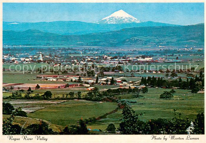 Rogue River Valley andMt McLoughlin in Southern Oregon