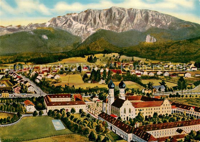 Benediktbeuern aeltestes Kloster Oberbayerns mit Benediktenwand