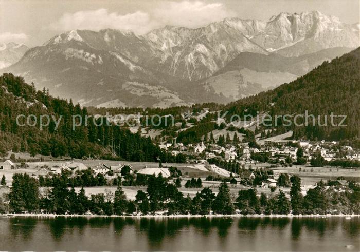 Immenstadt Allgaeu Panorama Blick ueber den Alpsee mit Daumengruppe Alpen