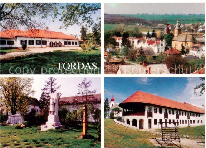 Tordas Teilansichten Denkmal Ortsmotiv mit Kirche