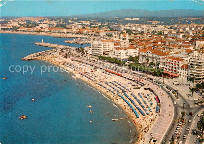 Saint-Raphael 83 La plage Côte d Azur vue aérienne