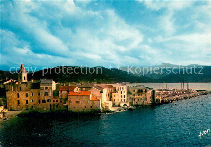 Saint-Florent Haute-Corse Vue surprenante sur les vieilles maisons baties a fleu