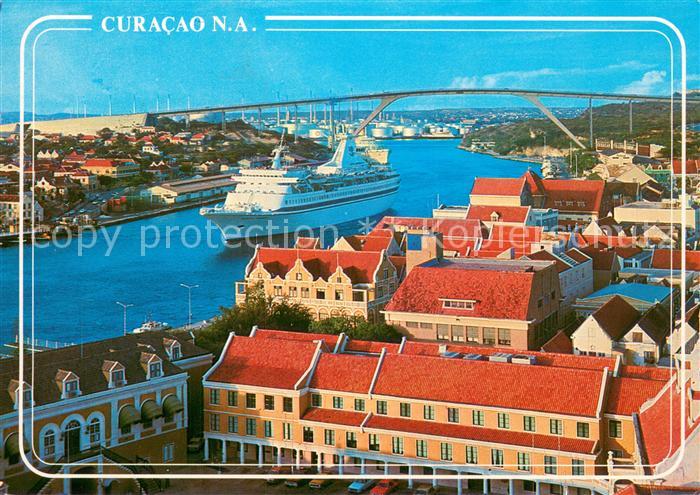 Curacao Niederlaendische Antillen St Annabaai with Julianabridge