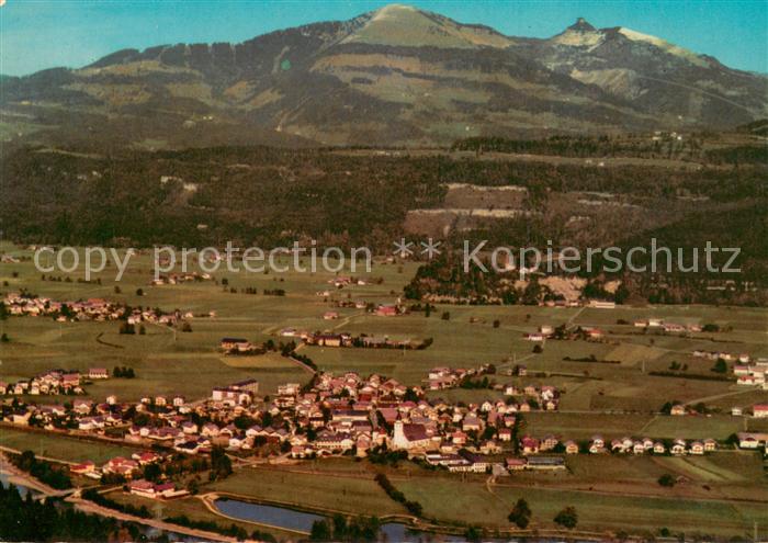 Kuchl Fliegeraufnahme mit Schlenken und Schmittenstein