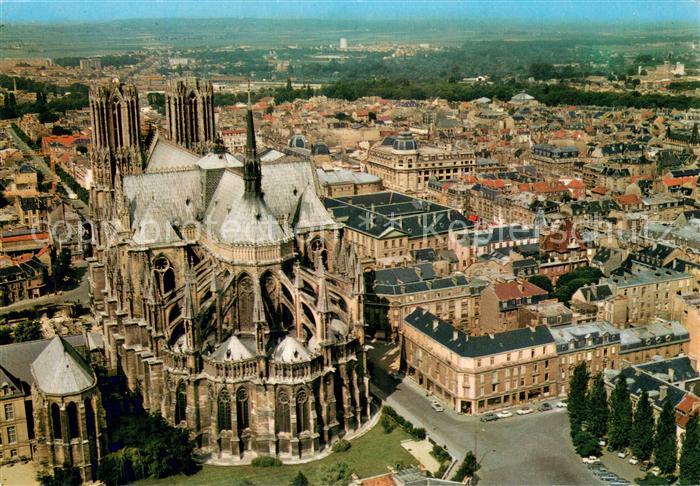 Reims 51 Cathedrale et la Chapelle Palatine Vue aerienne