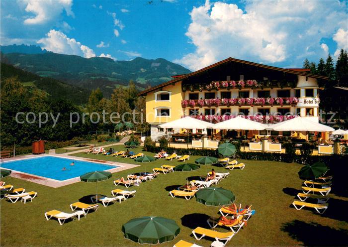 St Johann Pongau Hotel Berghof Pool Liegewiese