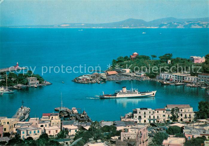 Porto d Ischia Fliegeraufnahme