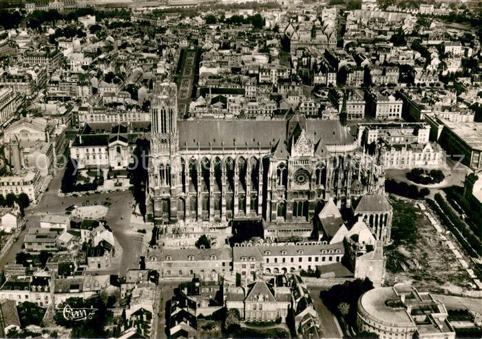 Reims 51 Vue aerienne La Cathedrale cote Sud