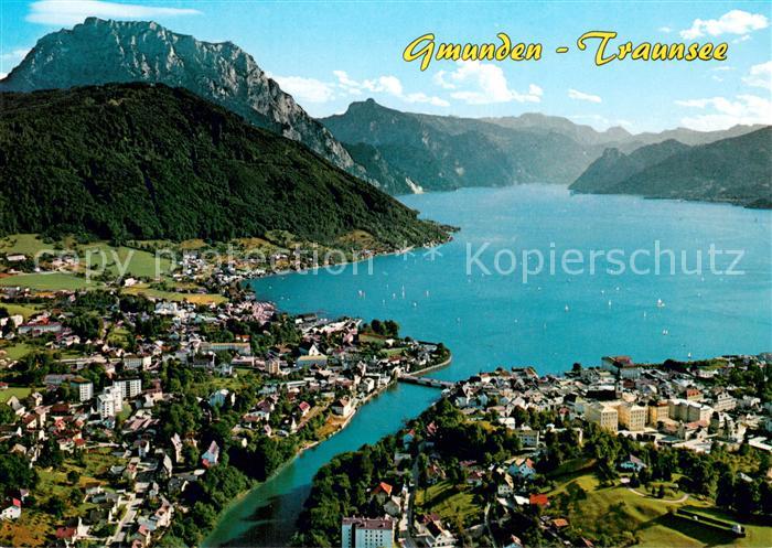 Gmunden Traunsee Fliegeraufnahme mit Traunstein