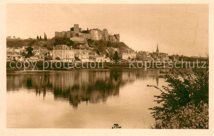 Chinon Indre et Loire Aux bords de la Vienne Chateau