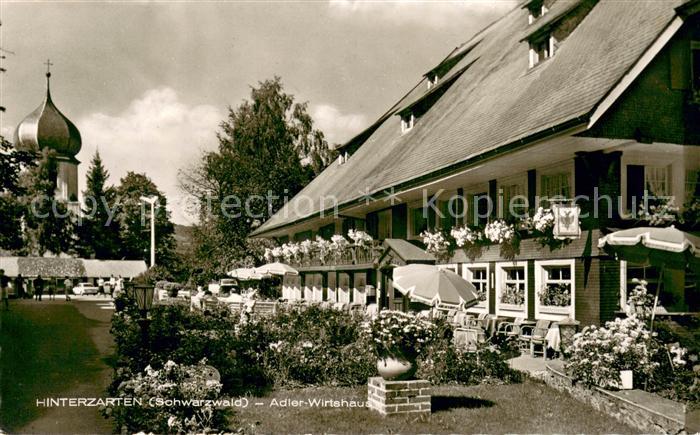Hinterzarten Breisgau-Hochschwarzwald BW Adler Wirtshaus Terrasse Blick zur Kirc