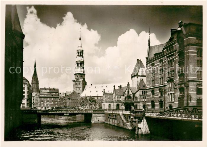 HAMBURG  CITY St. Katharinenkirche und Nikolaikirche