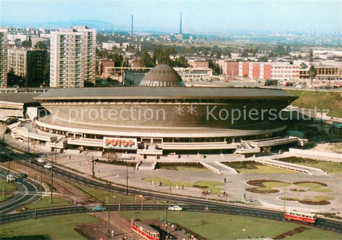 Katowice Frament miasta na pierwszym planie Wojewodzka Hala Widowiskowo Sportowa