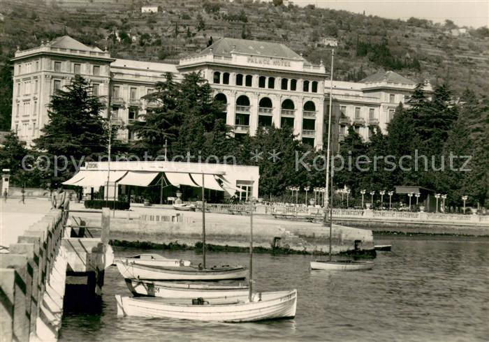 Portoroz Portorose Piran Istrien Slovenia Hotel Palas Hafen Uferstrasse