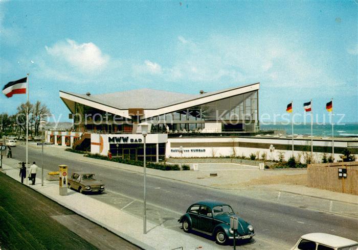 Scharbeutz Ostseebad Meerwasser-Wellenbad Fahnen