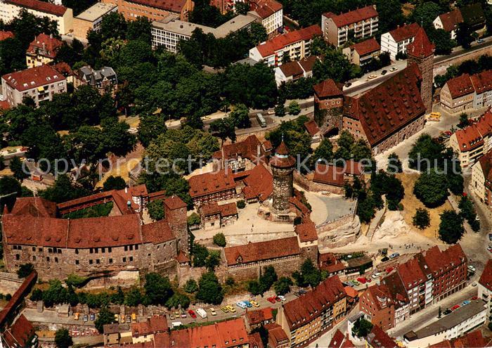 NueRNBERG  CITY Fliegeraufnahme mit Kaiserburg