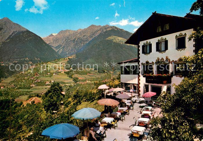 Schenna Meran Schlosswirt Terrasse Panorama